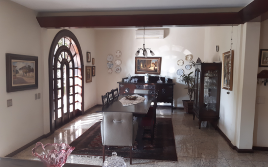 Modern house on Ilha do Boi