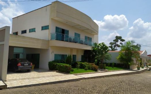 Wonderful house in condominium in Uniao