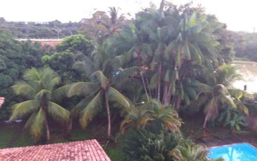 Large house in condominium Chacara Ipe