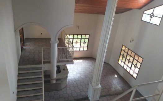 Large house in condominium Chacara Ipe