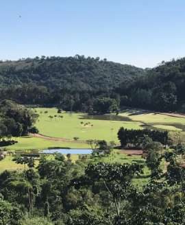 Large flat plot facing the Club House (Golf)
