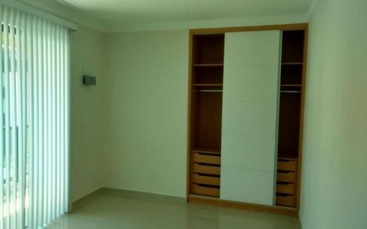 Excellent apartment on the beach block in Braga