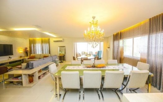Excellent duplex house in great location De Lourdes