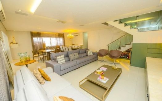 Excellent duplex house in great location De Lourdes