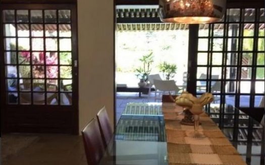 Beautiful house in Poço da Panela