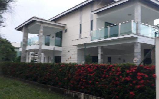 Duplex House in Alphaville Eusébio