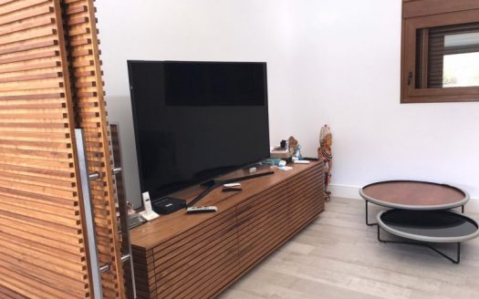 Beautiful house in condominium in Jardim Maristela