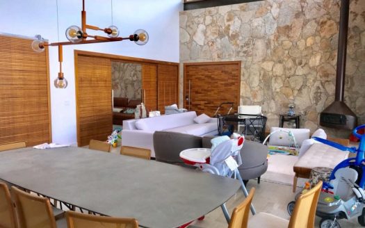 Beautiful house in condominium in Jardim Maristela