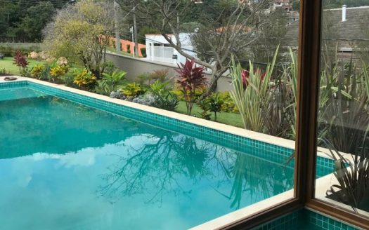 Beautiful house in condominium in Jardim Maristela