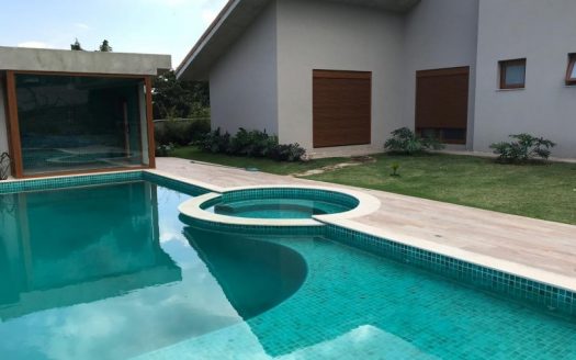 Beautiful house in condominium in Jardim Maristela
