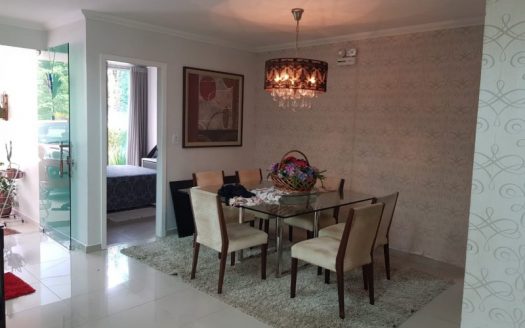 Beautiful house in the Condominium Quinta das Laranjeiras