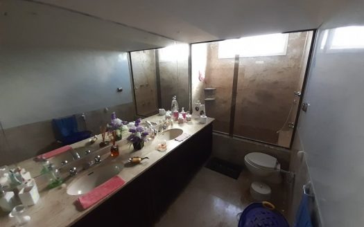 Top penthouse in Graça neighborhood