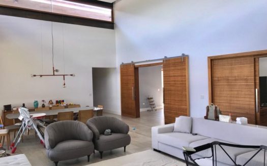 Beautiful house in condominium in Jardim Maristela