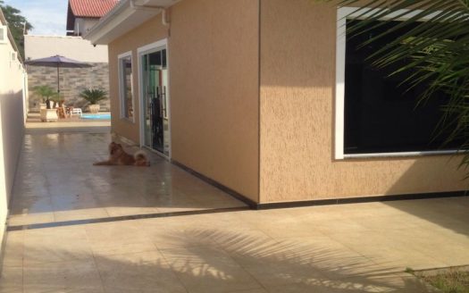 Excellent linear house in Ouro Verde