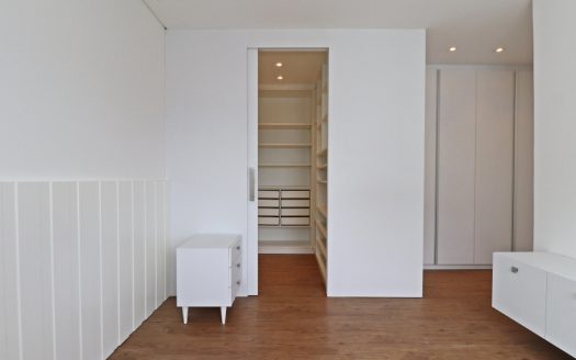 Excellent furnished coverage in Portão