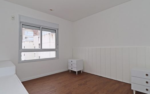 Excellent furnished coverage in Portão