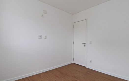 Excellent furnished coverage in Portão