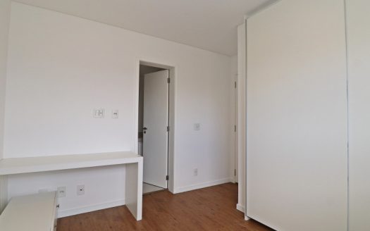 Excellent furnished coverage in Portão