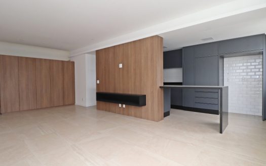 Excellent furnished coverage in Portão