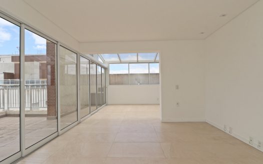 Excellent furnished coverage in Portão