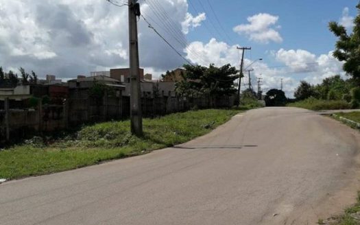 Corner lot at Barramar in Calhau