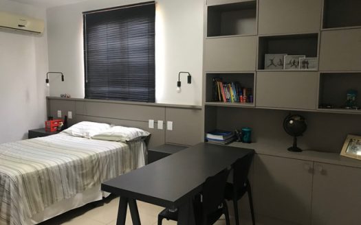 Beautiful house in Condominium Vila Real