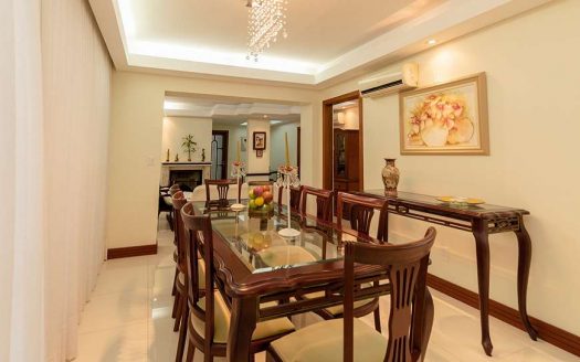 Apartment show in the central area of ​​the city