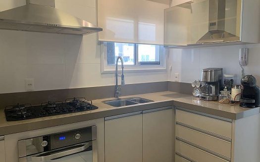 Spectacular furnished apartment in Glória