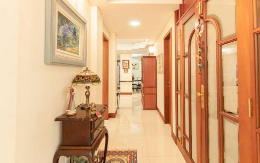 Apartment show in the central area of ​​the city