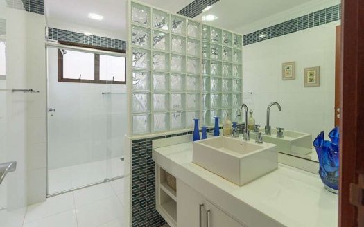 Apartment show in the central area of ​​the city