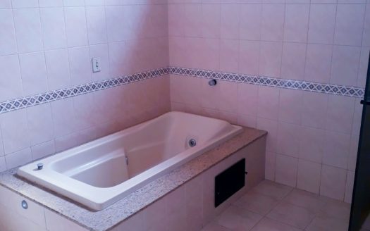 Beautiful duplex house in Parque Verde