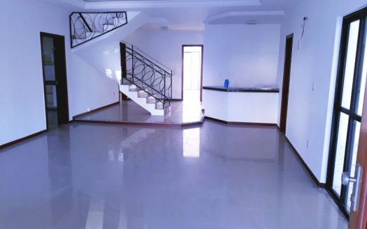 Beautiful duplex house in Parque Verde