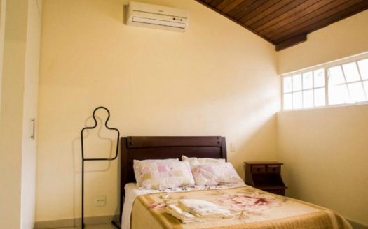 Spectacular colonial house in Morro da Nova Cintra