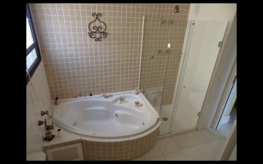 Top beachfront apartment in Aparecida