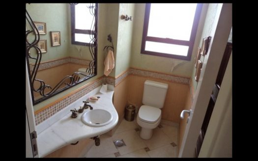 Top beachfront apartment in Aparecida