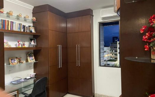 Excellent duplex penthouse in Jardim Renascença