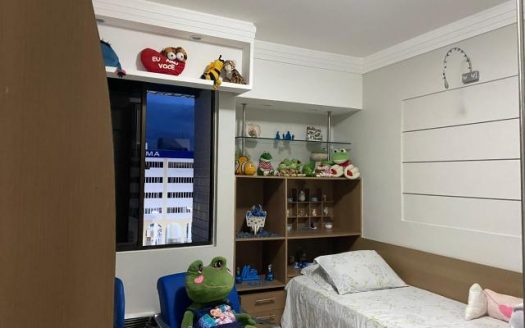 Excellent duplex penthouse in Jardim Renascença