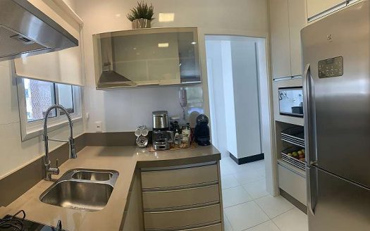 Spectacular furnished apartment in Glória
