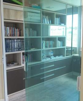 Beautiful house in Condominium Alphaville