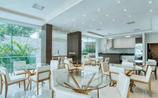 Beautiful duplex apartment in the Central City area