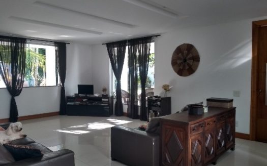 Beautiful house close to shopping in Cabo Frio