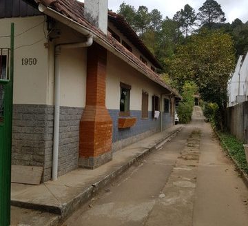 Excellent land with two large houses in Itaipava