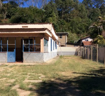 Excellent land with two large houses in Itaipava
