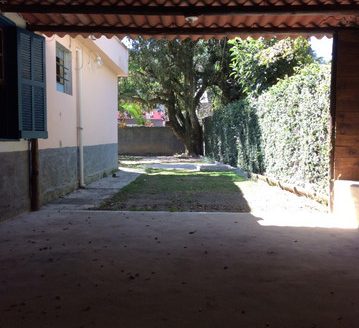 Excellent land with two large houses in Itaipava