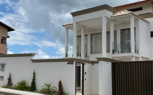 Show House in Jardim Novo Mundo