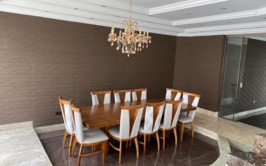 Show House in Jardim Novo Mundo